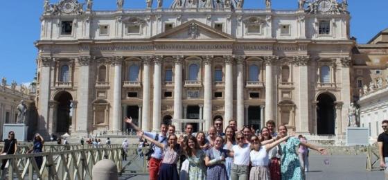 étudiants rencontrent le pape