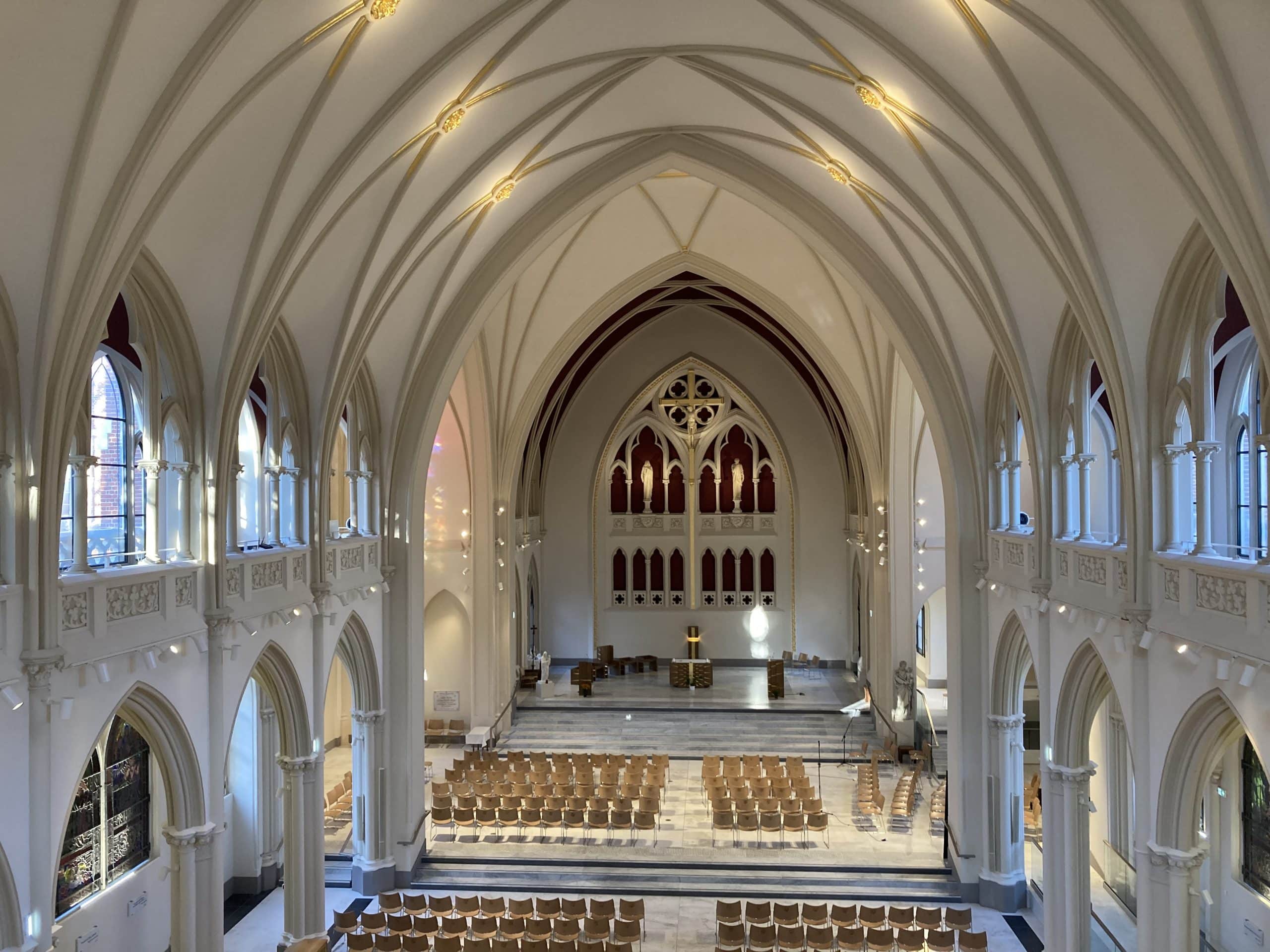 Visites de la chapelle universitaire