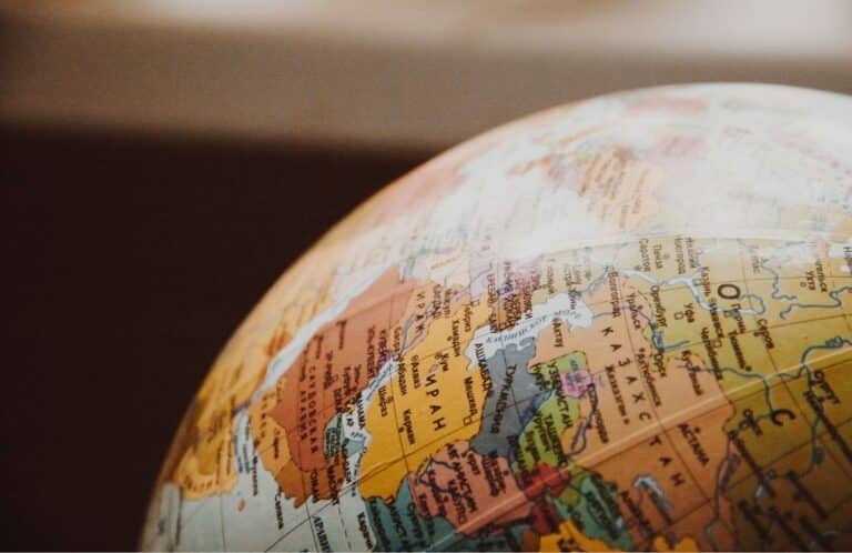 Visuel partenariat international